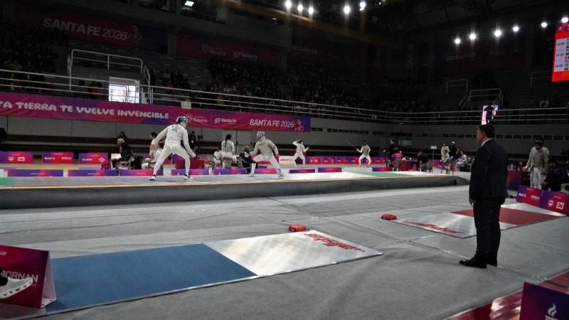 Los equipos masculino y femenino salieron a la pista en Provincial. (Alan Monzón/Rosario3)