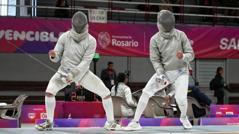 Los equipos masculino y femenino salieron a la pista en Provincial. (Alan Monzón/Rosario3)