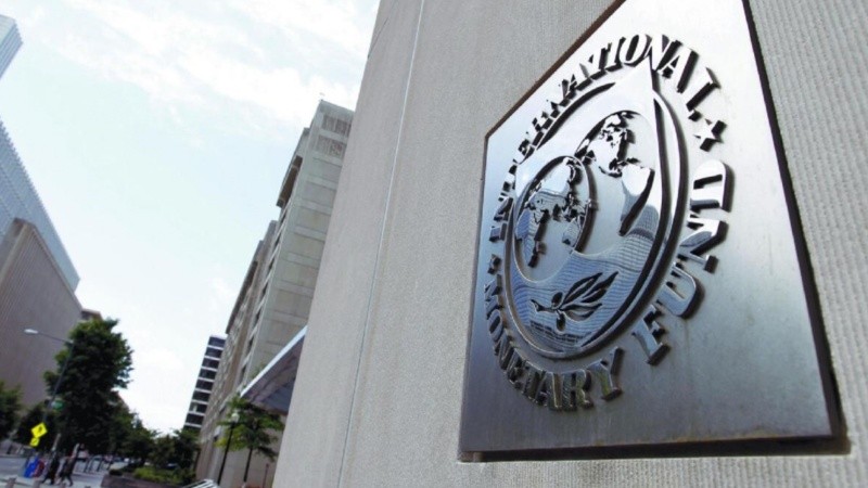 Una nueva misión del FMI llega al país y el Gobierno espera un desembolso de US$ 900 millones.