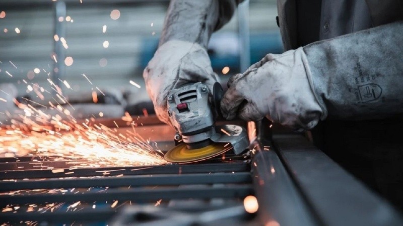 La actividad metalúrgica volvió a caer en agosto y acumuló una baja de 5,6% durante los primeros ocho meses del año.