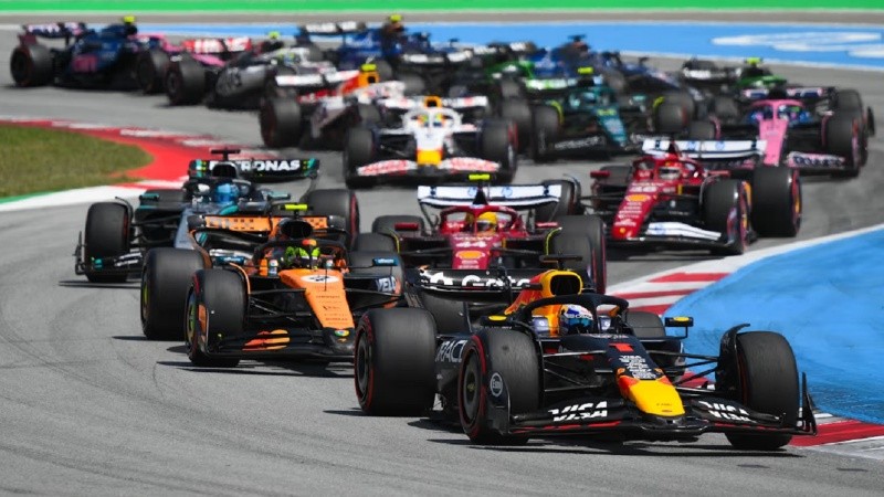 Fórmula 1: analizan cambiar el circuito en el que se definirá el campeonato por la tensión en Medio Oriente.