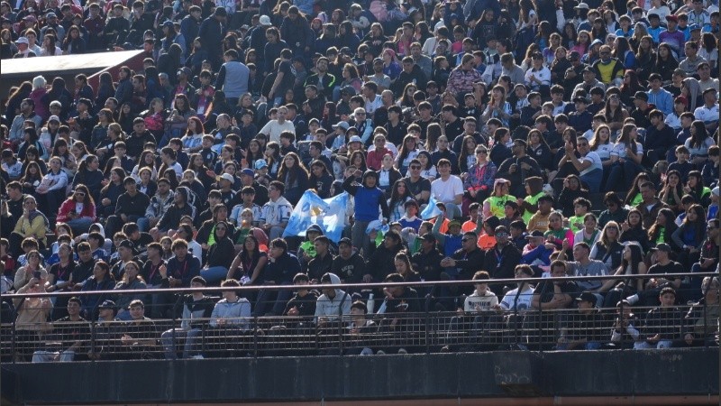 El estadio de Newell´s Old Boys con la azul y blanca.