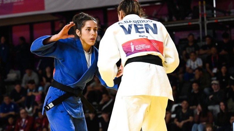 Agustina De Lucía ganó la medalla de plata en la categoría -63 kilos de judo.