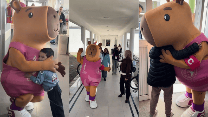 La visita de la mascota de los Juegos Suramericanos en el Hospital de Niños Víctor J. Vilela.