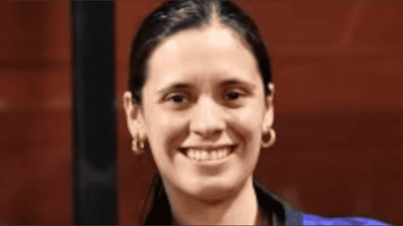 “Quizás los chicos más jóvenes lo toman como broma. Cualquiera puede decir cualquier cosa. No lo justifico”, sostuvo el tío de la joven.
