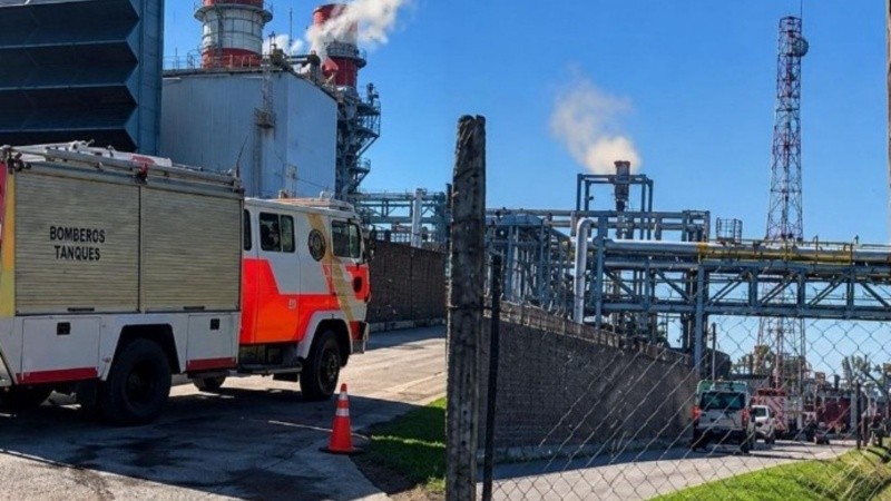 La planta está ubicada en Av. América y Vucetich, en la localidad de Puerto San Martín.