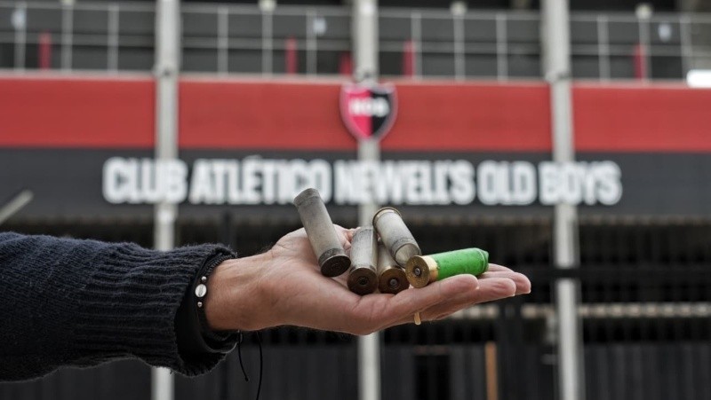 &nbsp;Cartuchos antitumulto en el predio del Parque Independencia (Alan Monzón)