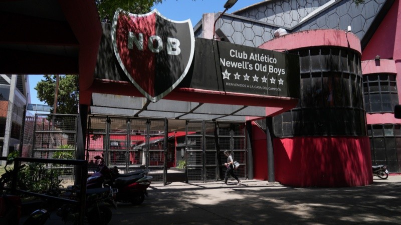 Newell's firmó una nueva alianza con la marca de ropa deportiva Atomik.