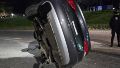 Un joven falleció este jueves a última hora en la zona norte de Rosario luego de que su auto diera un vuelco en avenida Circunvalación y Palliere.
