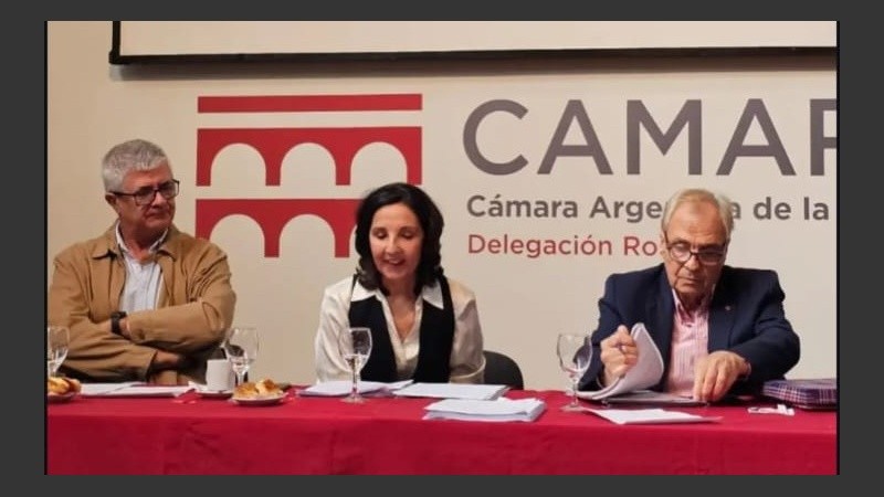Gisela Minervino, en la asamblea que la convirtió en presidenta de la Cámara Argentina de la Construcción, delegación Rosario