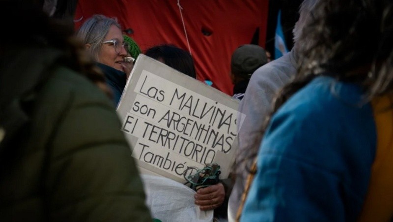 &nbsp;Excombatientes de Rosario: “No es posible la defensa integral de la causa Malvinas si vendemos nuestro territorio