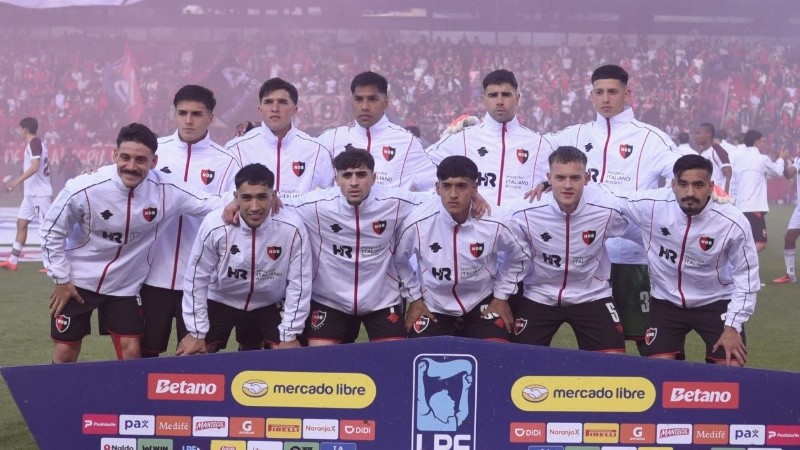 Los once que iniciaron contra Lanús (Fotobaires).