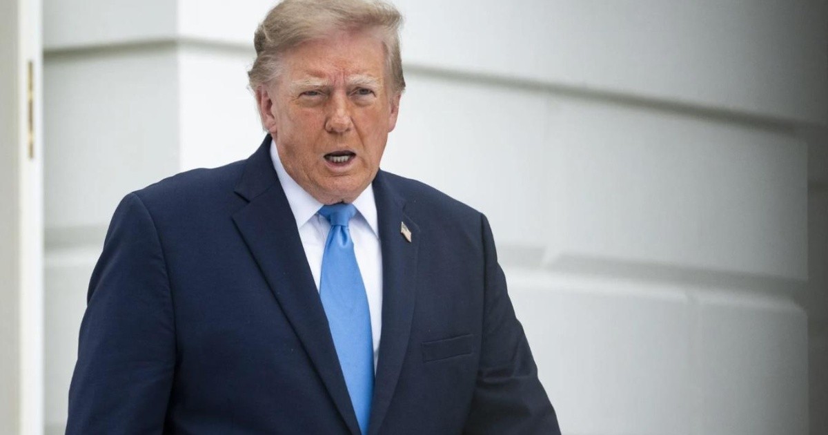 Trump creó la Fuerza de la Superinteligencia para coordinar el desarrollo de IA en EE.UU. thumbnail