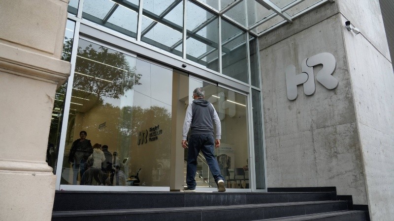 La víctima quedó internada en el Hospital Italiano de Rosario.