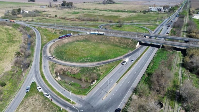 Las obras en autopista a Santa Fe y A012 generan caos en RN 34 por el desvío de camiones.