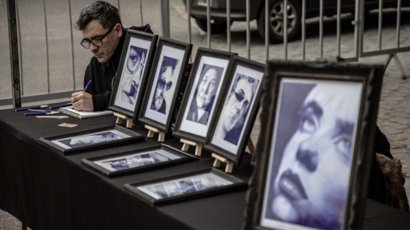 El Mercado de las Artes busca generar un espacio de circulación, encuentro y comercialización para las producciones artísticas de la ciudad (Municipalidad de Rosario)
