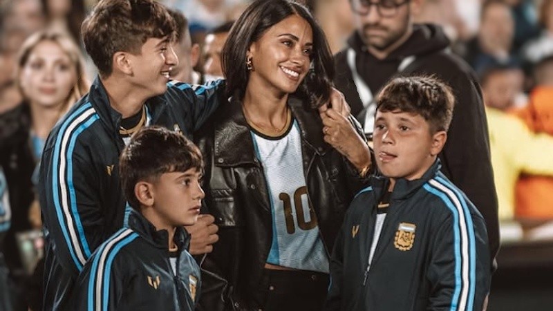 “Gracias por enseñarnos tanto”, escribió.