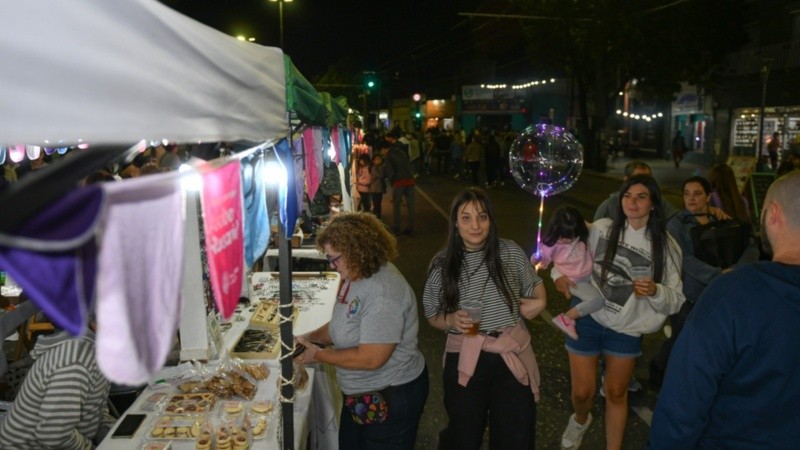 Este sábado llega el evento a barrio Azcuénaga (MR).