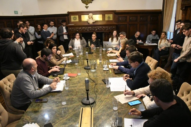 &nbsp;El debate en comisiones dentro del Concejo (CMR).