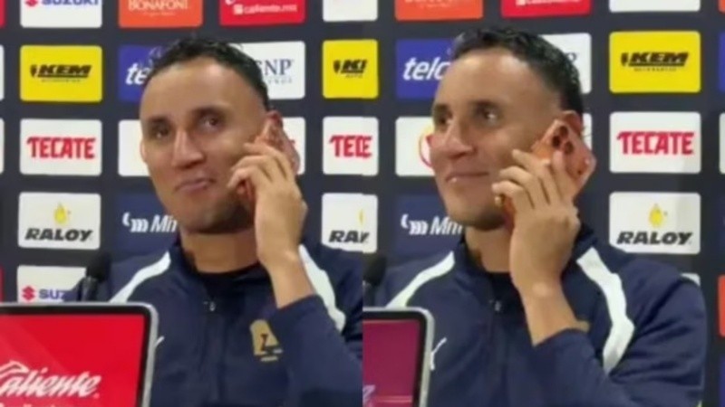 El arquero Keylor Navas atendió un llamado de su esposa que interrumpió la conferencia de prensa de Pumas, en México.