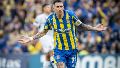 Di María festeja tras su toque suave a la red (Fotobaires).