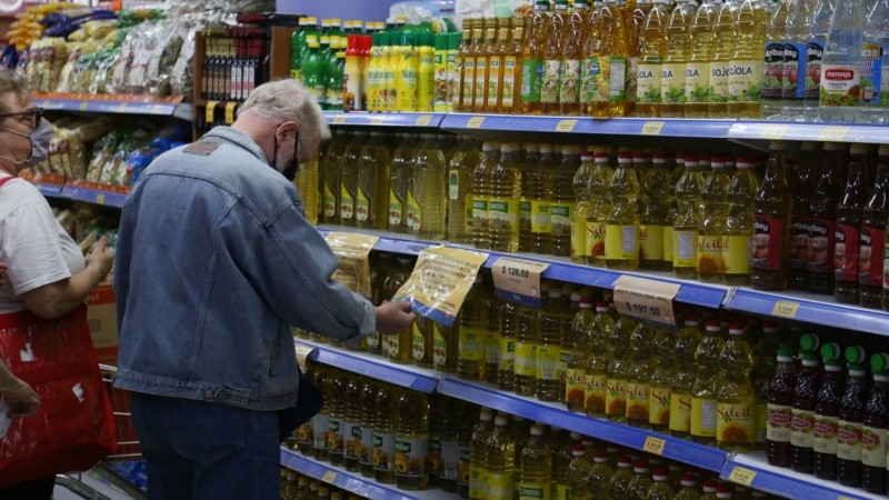 Todavía lejos de empezar con cero, habría un leve repunte en el índice de precios al consumidor.