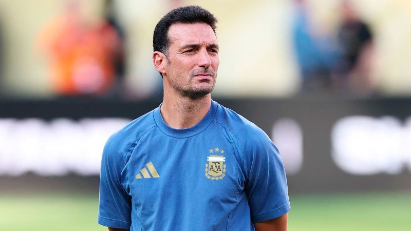 Scaloni busca seguir con el proceso de renovación post Messi.