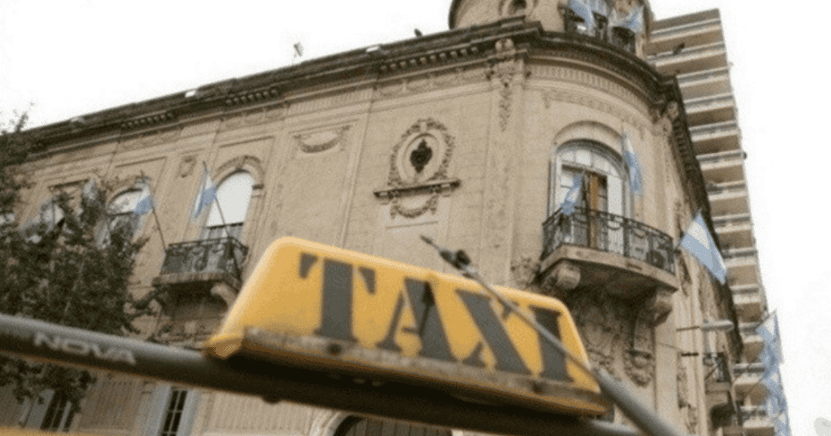 Los taxistas de Rosario redoblan la apuesta contra Uber y Didi: el pedido que incomoda a las plataformas