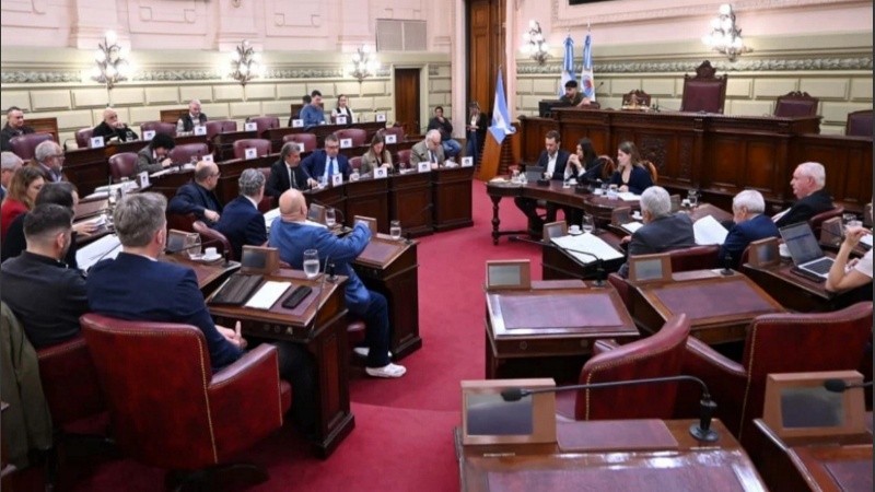 Las comisiones de Seguridad Pública y de Asuntos Constitucionales y Legislación General de la Cámara de Diputados de la provincia de Santa Fe.