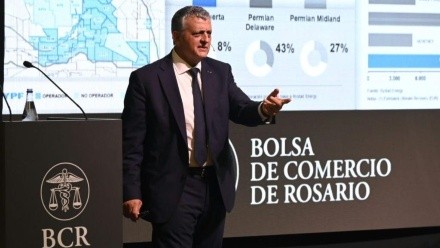 Horacio Marín, CEO de YPF, habló en la Bolsa de Comercio de Rosario.