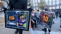 El hecho se transformó en una de las imágenes más impactantes de una jornada marcada por el caos