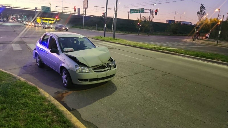 Un camión chocó a cinco vehículos en Circunvalación y Mendoza (Rosario3).
