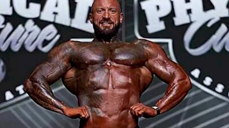 El culturista polaco Mateusz Chmura murió a los 33 años.