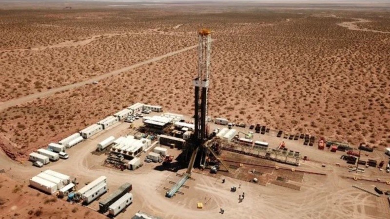 La energía y la minería con resultados positivos; la industria y el comercio no paran de caer.