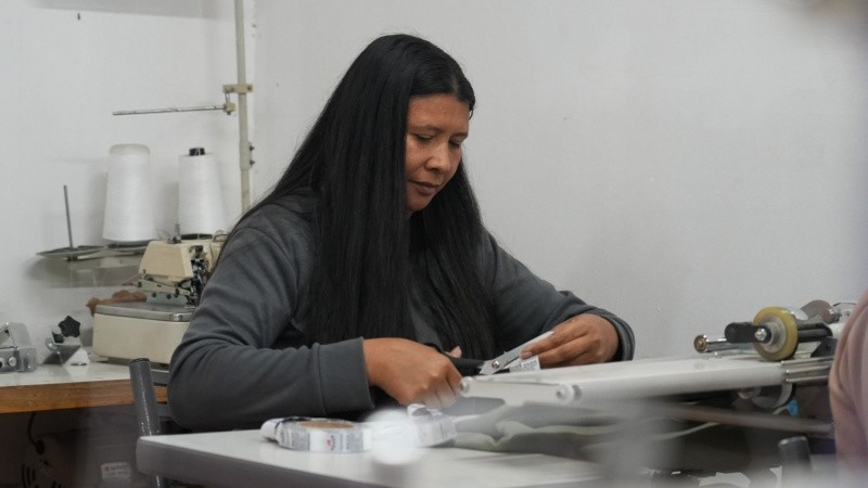 Patricia es modista y fue la capacitadora de los otros integrantes de Ziza.