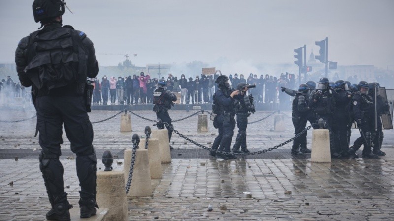 Protestas y disturbios en Francia (EFE).
