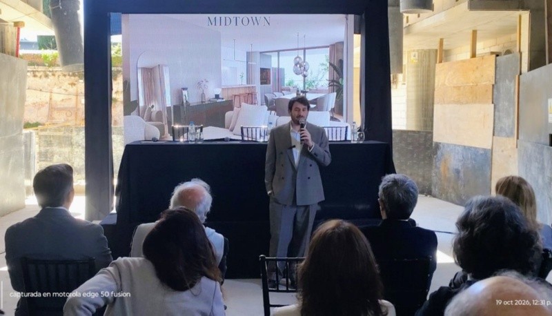&nbsp;Mariano Barloqui, de Pecam, en la presentación de Casa Foa en Rosario.