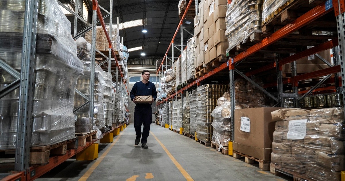 Rosario Warehouses: 70.5% Rental Surge in 2026