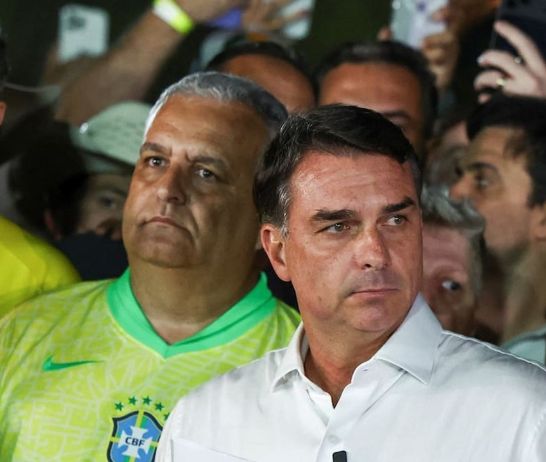 El partido de Flávio Bolsonaro reconoció el triunfo de Lula en las elecciones de Brasil, pero sostuvo "cuestionamientos" sobre el proceso.