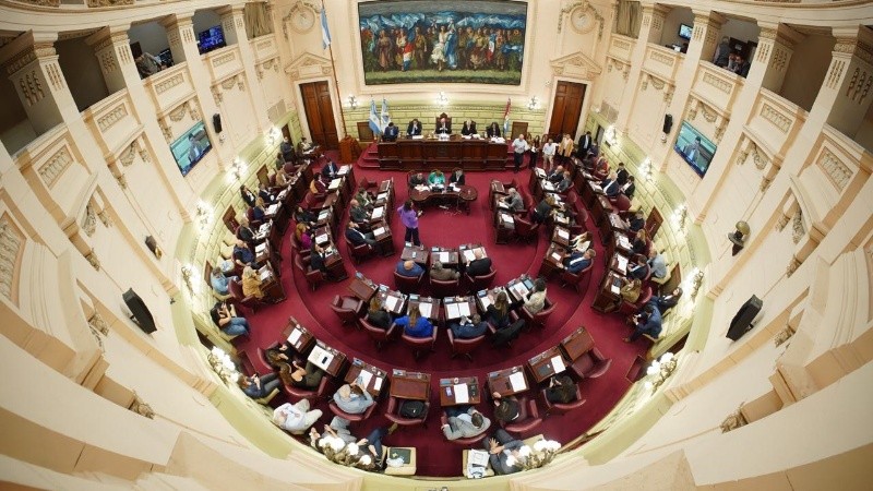 El oficialismo buscará aprobar el paquete en los próximos días, después de revisar los aportes de especialistas, organismos y sectores políticos.