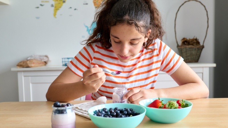 Una investigación realizada en 801 jóvenes de entre 12 y 18 años analizó sus hábitos alimentarios y el uso de productos proteicos.