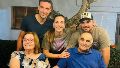 La familia Scaloni: Chiche y Lali junto a sus tres hijos, Lionel, Corina y Mauro.