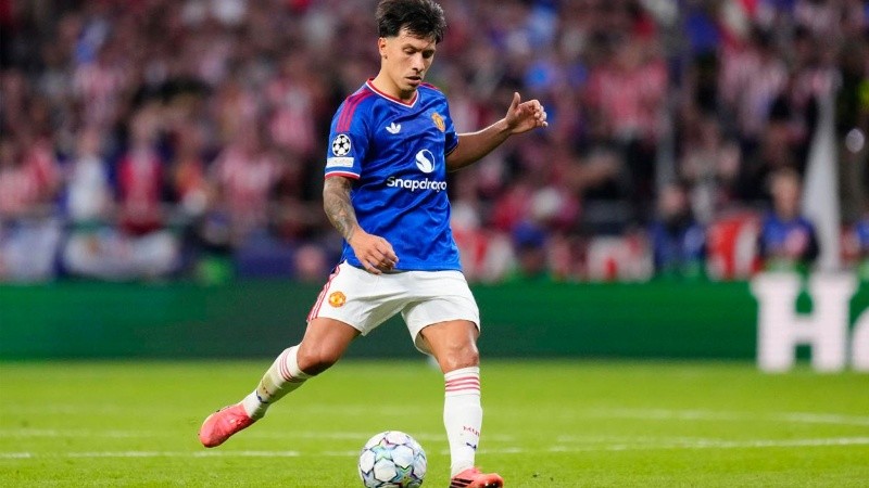 Lisandro Martínez fue criticado por Rooney.