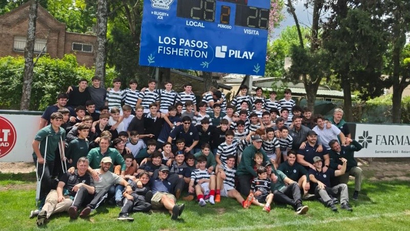 En menores de 15 años, el título fue para Jockey Club.