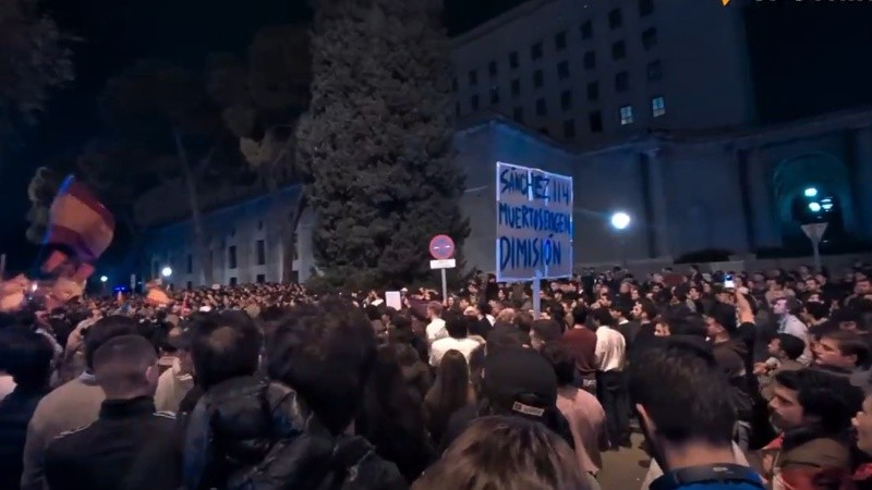 La protesta también estuvo marcada por momentos de tensión