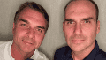 Flávio junto a su hermano Eduardo Bolsonaro en Estados Unidos. (@bolsonarosp)
