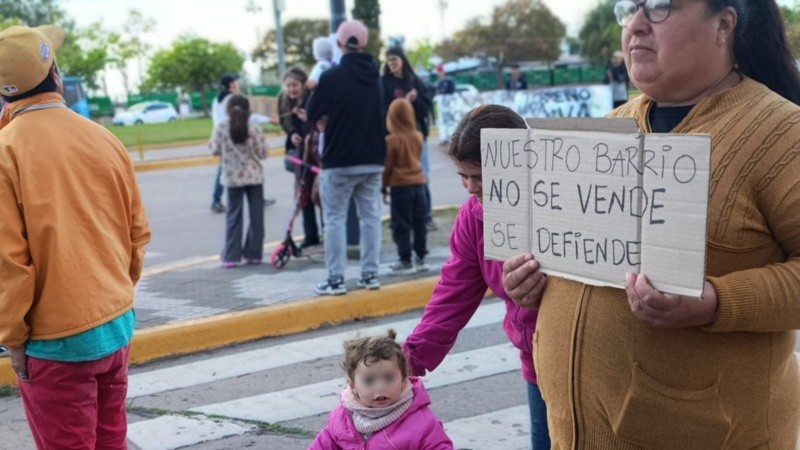 Los pescadores de zona norte reclaman sobre la Rambla.