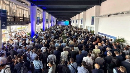 Más de 4.000 empresarios, ejecutivos y funcionarios de 12 provincias participaron de la primera ronda de negocios RIGI que se realizó en La Fluvial.
