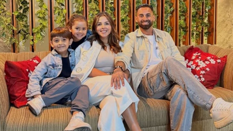 Trejo junto a su familia.