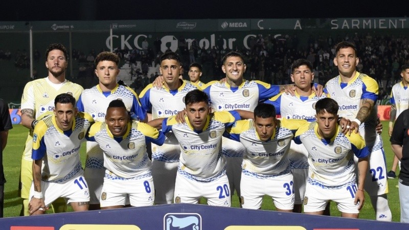 Los once que iniciaron el partido en Junin por la fecha 15 (fotobaires).